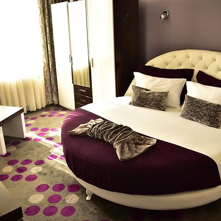Hande Hotel Mustafakemalpaşa エクステリア 写真