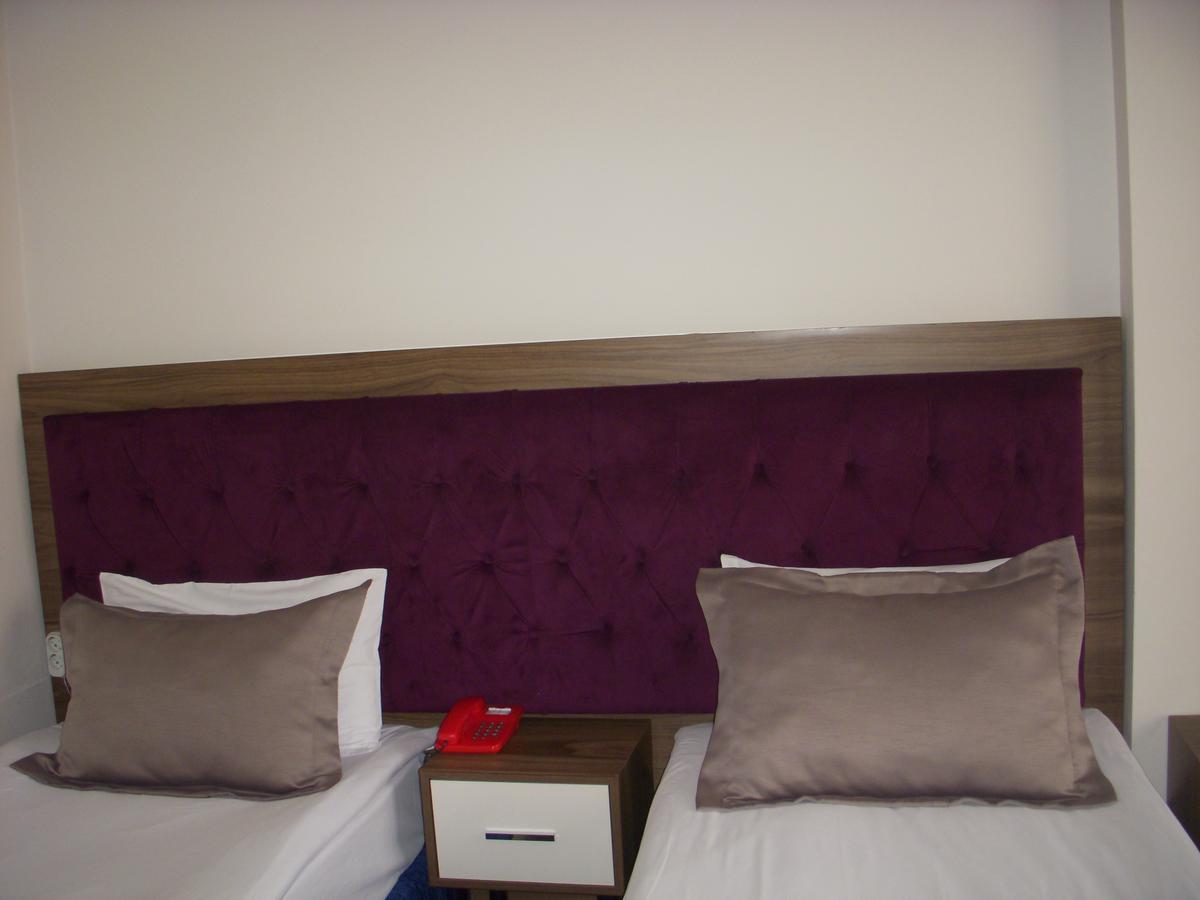 Hande Hotel Mustafakemalpaşa エクステリア 写真