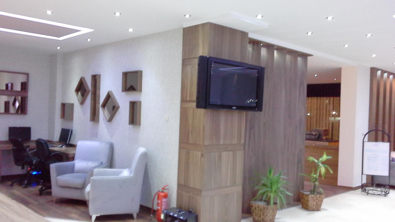 Hande Hotel Mustafakemalpaşa エクステリア 写真