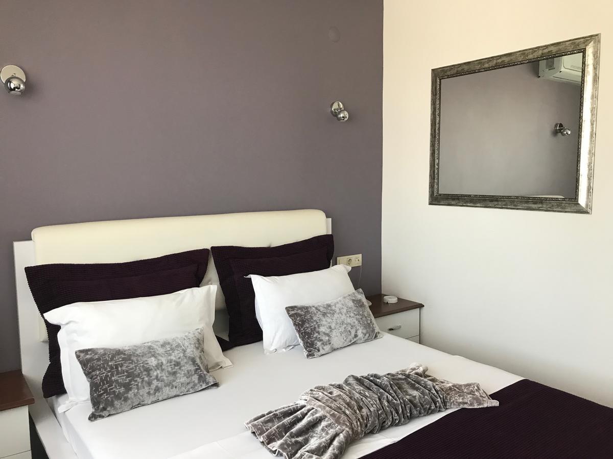 Hande Hotel Mustafakemalpaşa エクステリア 写真