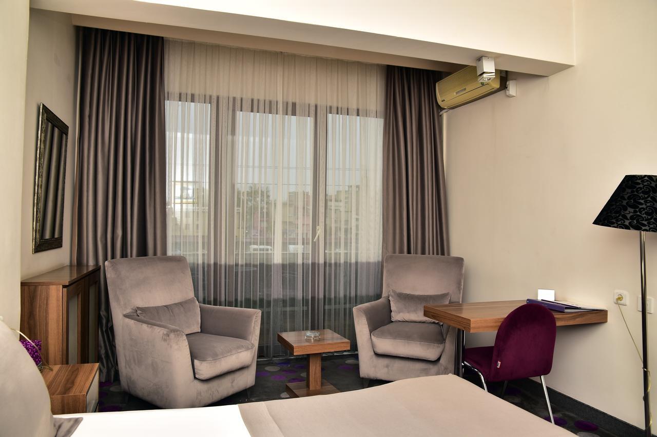 Hande Hotel Mustafakemalpaşa エクステリア 写真