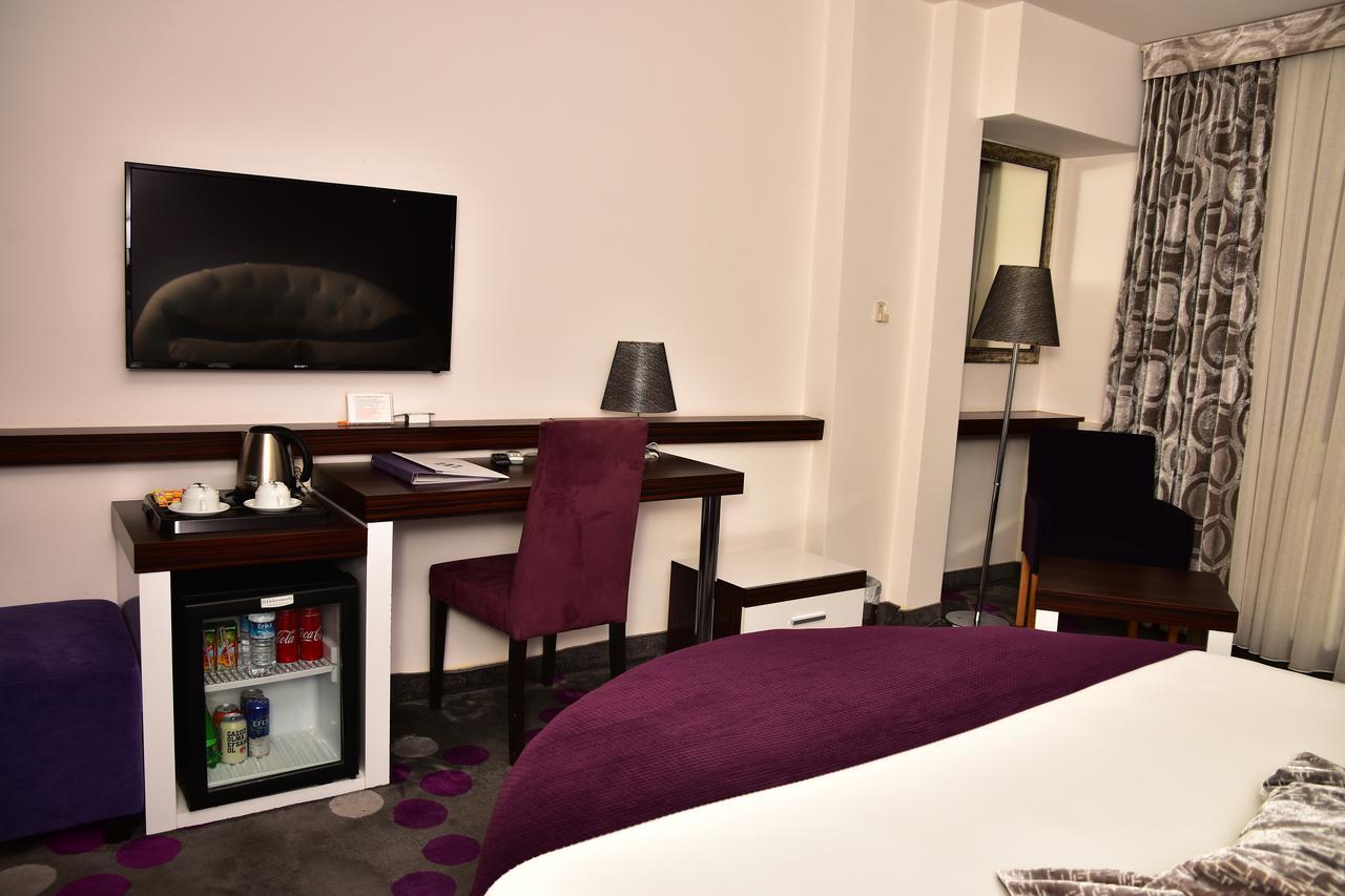 Hande Hotel Mustafakemalpaşa エクステリア 写真
