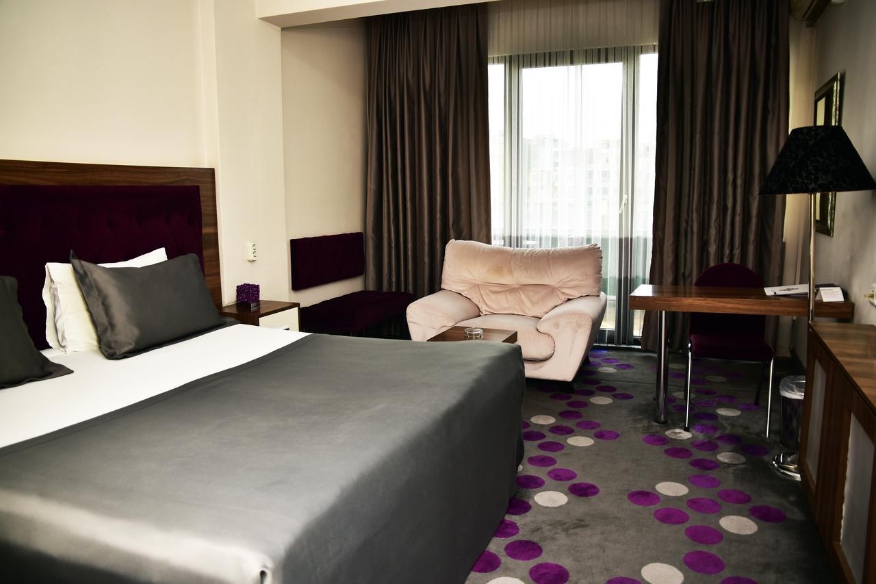 Hande Hotel Mustafakemalpaşa エクステリア 写真