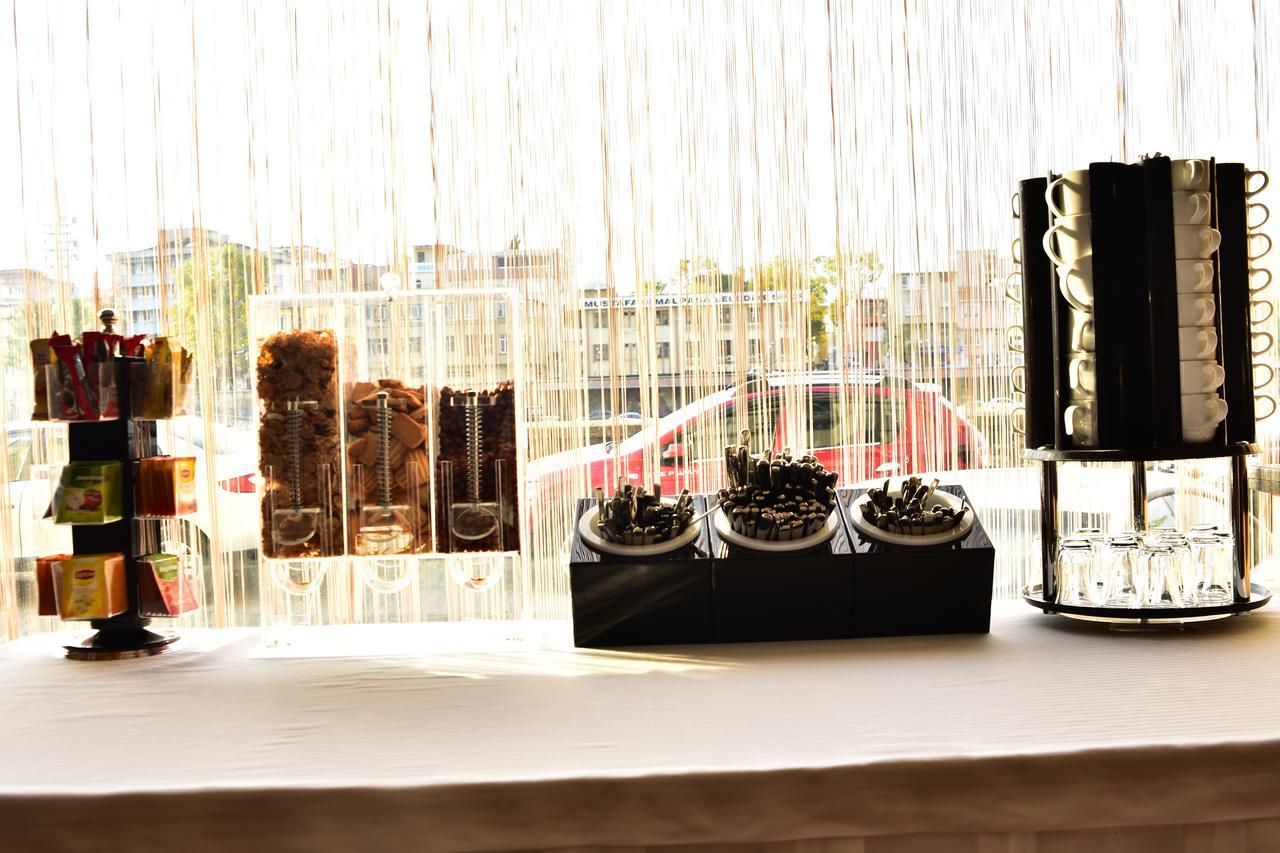 Hande Hotel Mustafakemalpaşa エクステリア 写真