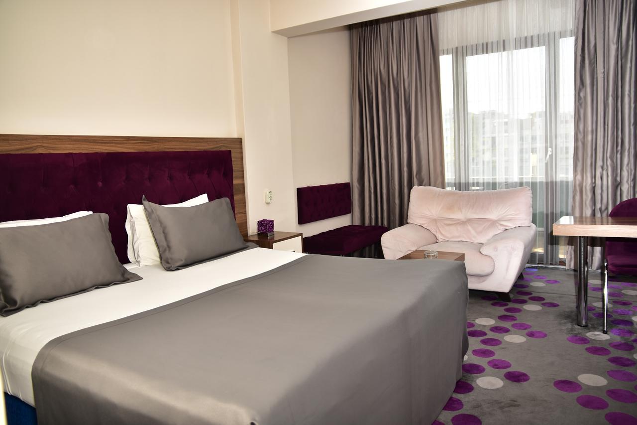 Hande Hotel Mustafakemalpaşa エクステリア 写真