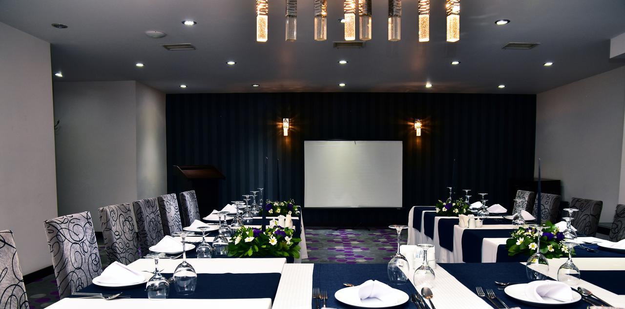 Hande Hotel Mustafakemalpaşa エクステリア 写真